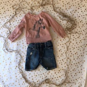 Gap Horse lightweight sweatshirt and Gap shorts